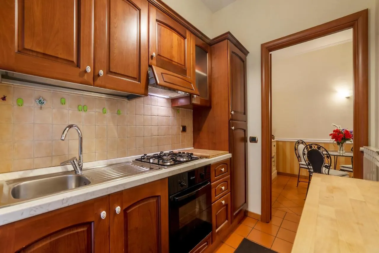 San Pietro Cozy Apartment With Terrace! Roma