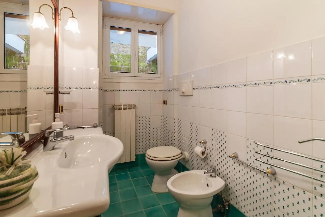 San Pietro Cozy Apartment With Terrace! Roma Italia